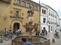 El SEPA  de la Universidad de Crdoba llev a cabo una ruta guiada en bicicleta por lugares con encanto de Crdoba para los usuarios del programa ' A la UCO en bici'