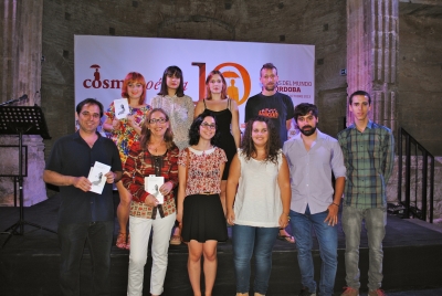 Participantes en el acto tras finalizar la presentacin