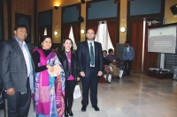 A la derecha, el vicerrector Enrique Quesada, junto a integrantes del comit organizador del Congreso