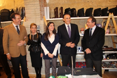 Inauguracin de la UCOtienda